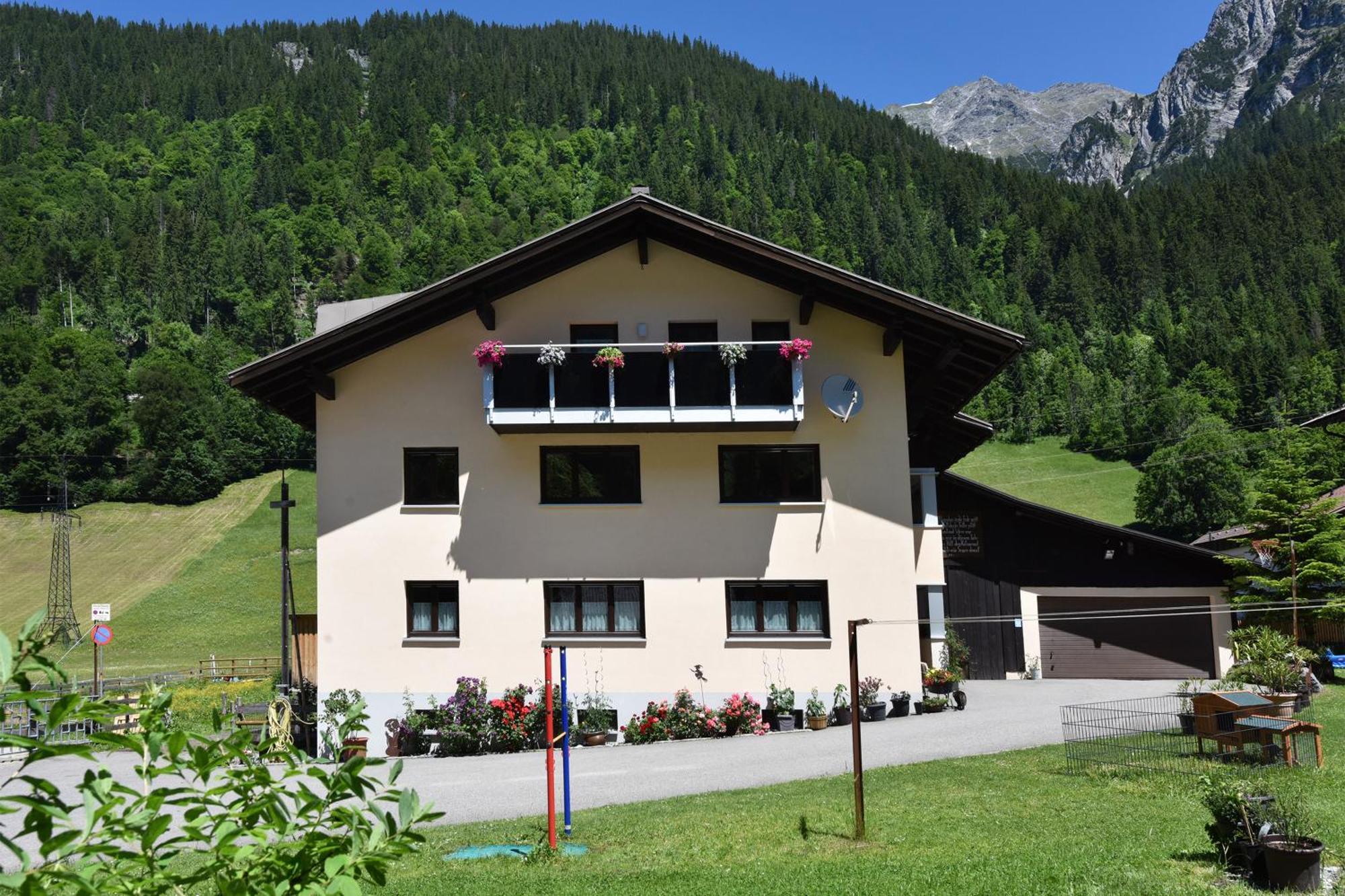 Landhaus Juritsch Klosterle am Arlberg Dış mekan fotoğraf
