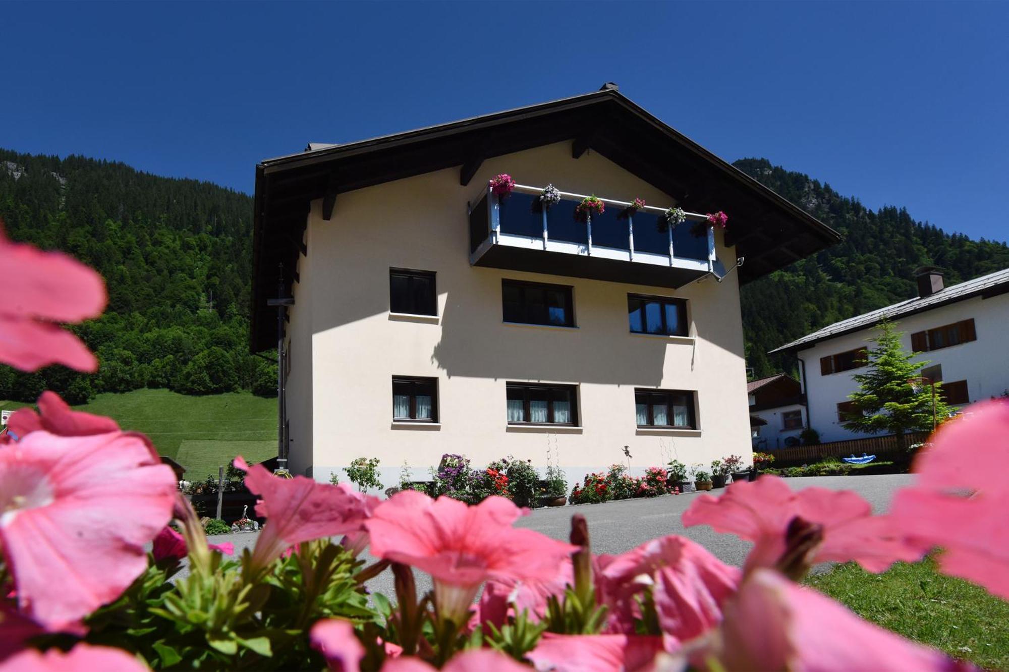 Landhaus Juritsch Klosterle am Arlberg Dış mekan fotoğraf